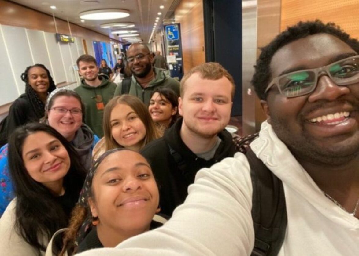 The McPin YPAG group taking a selfie at the airport